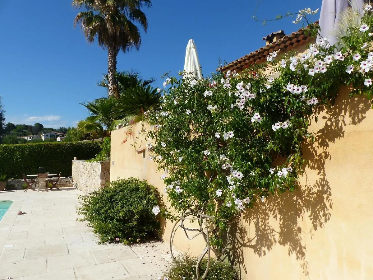 Bed and Breakfast Les Collines De St Paul Saint-Paul-de-Vence